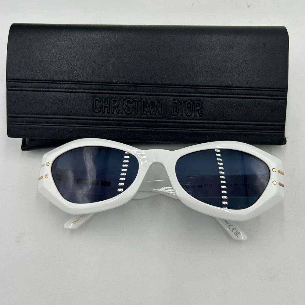 Women’s Dior B1U cat eye acetate sunglasses made in Italy